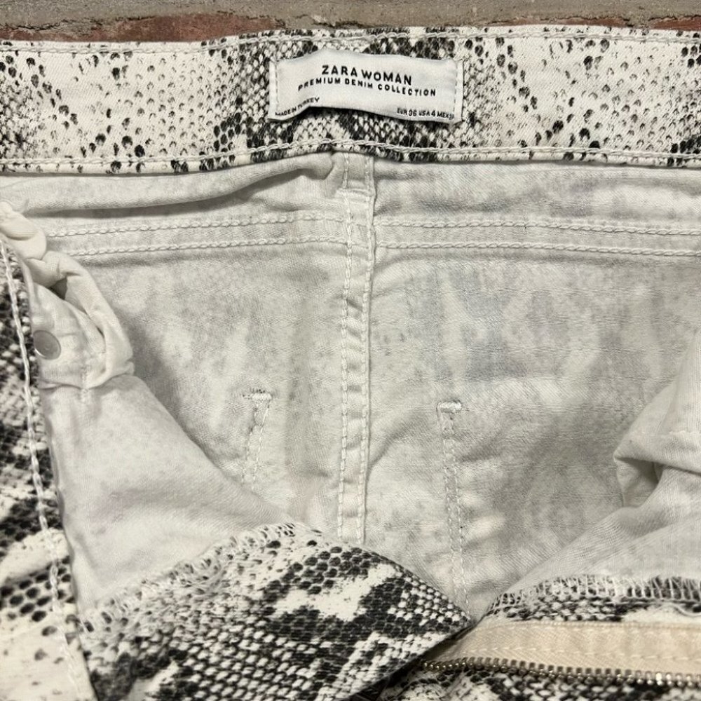 Zara Jeans - Picture 8 of 8